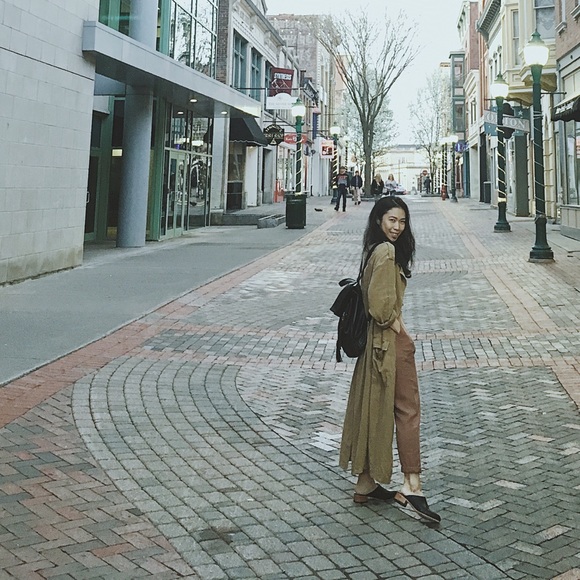 📚TO MY BOOK SHOW OGs: I’m sharing my bookmark FAILS!🫠 - Picture 6 of 6